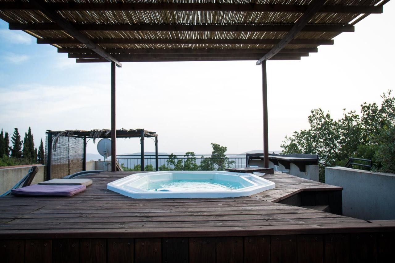Roof Of The Galilee Villa Amirim Exterior photo